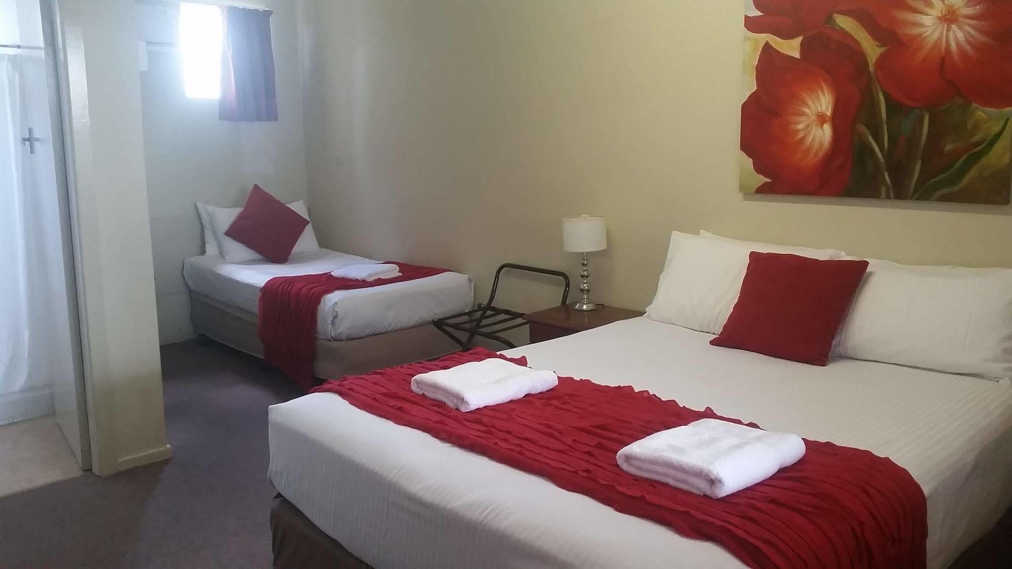 Econo Lodge Chaparral Motel Ballina Dış mekan fotoğraf