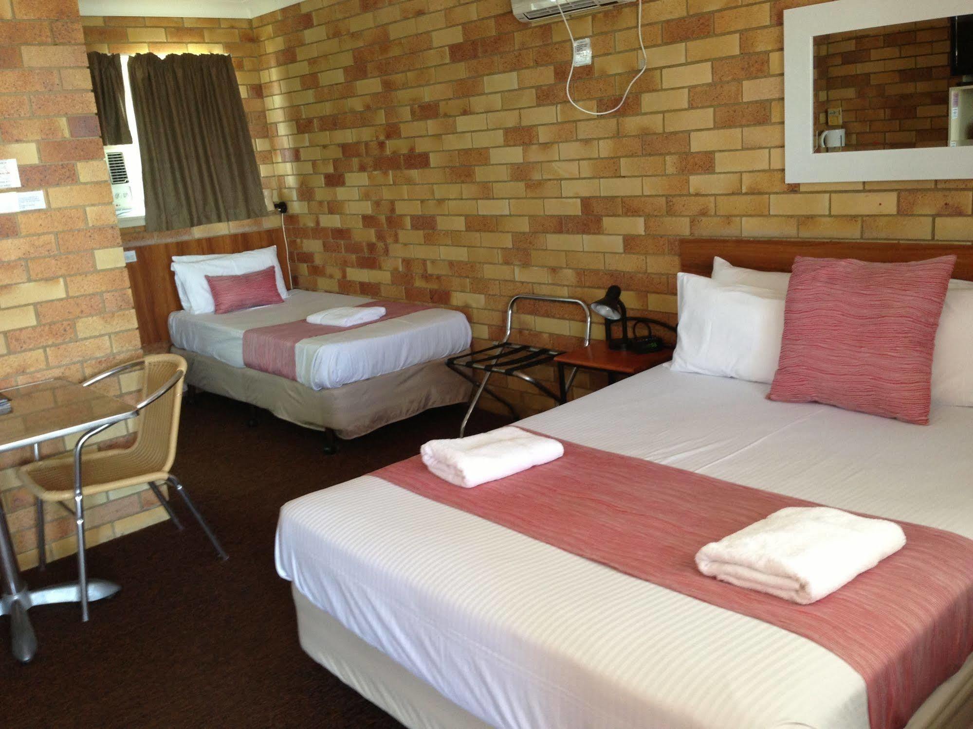 Econo Lodge Chaparral Motel Ballina Dış mekan fotoğraf
