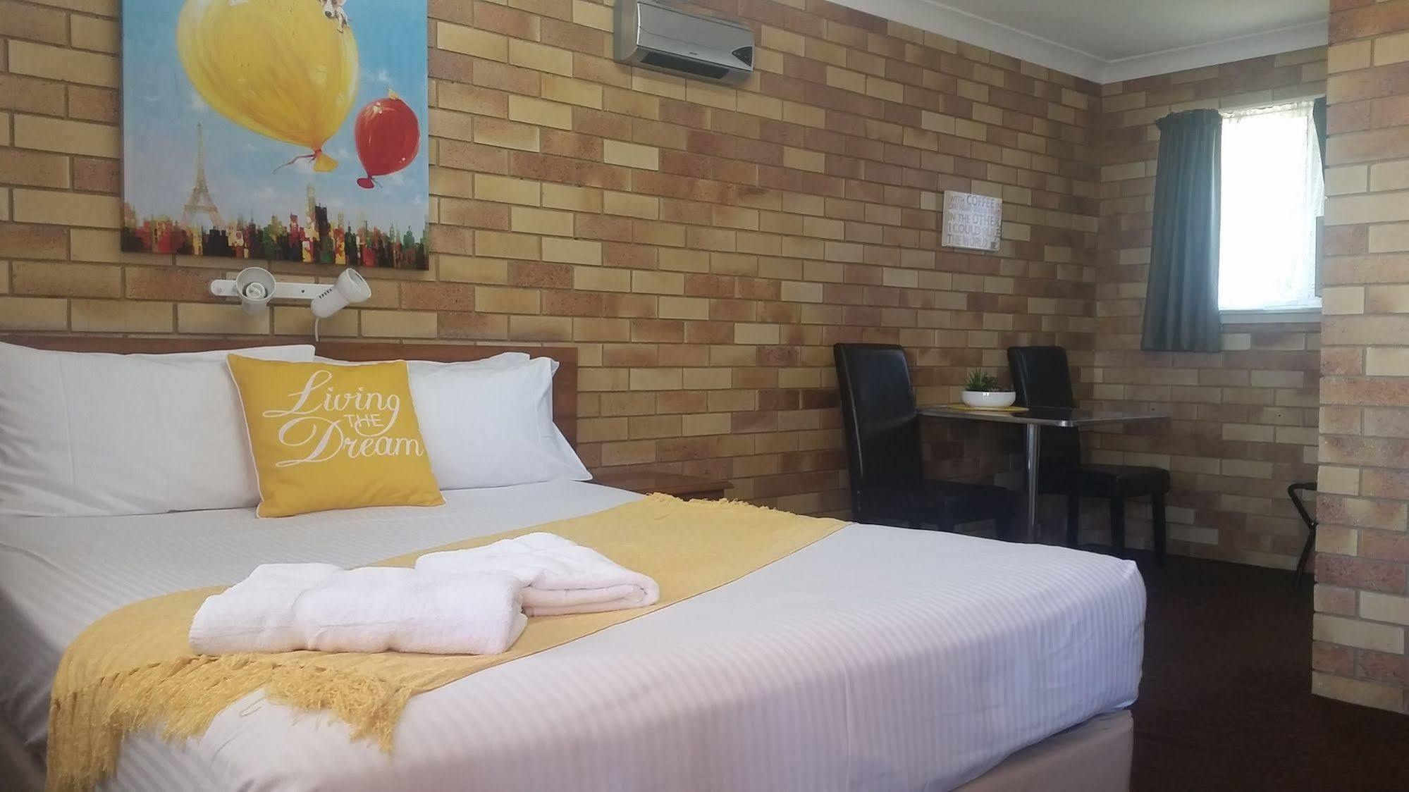 Econo Lodge Chaparral Motel Ballina Dış mekan fotoğraf