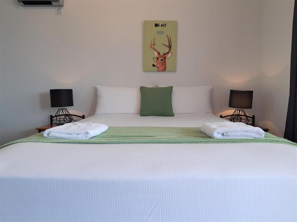 Econo Lodge Chaparral Motel Ballina Dış mekan fotoğraf